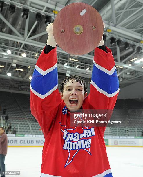 Zykov 33 Valentin Kuzmin Stock Photos, High-Res Pictures, and Images - Getty ...