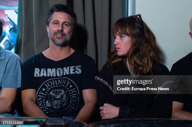 Actors Hugo Silva and Susana Abaitua during a media visit to the filming of 'Desmontando a Lucia', on October 3 in Madrid, Spain. 'Desmontando a...