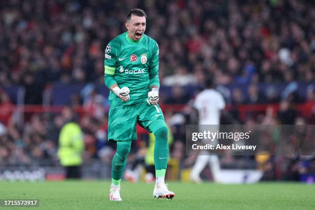 Fernando Muslera of Galatasaray S.k celebrates after Muhammed Kerem Akturkoglu of Galatasaray S.k scores the team's second goal during the UEFA...