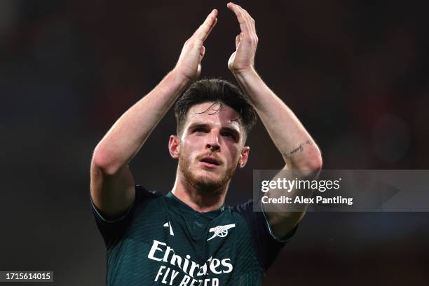 Declan Rice of Arsenal applauds fans following defeat during the UEFA Champions League match between RC Lens and Arsenal FC at Stade Bollaert-Delelis...