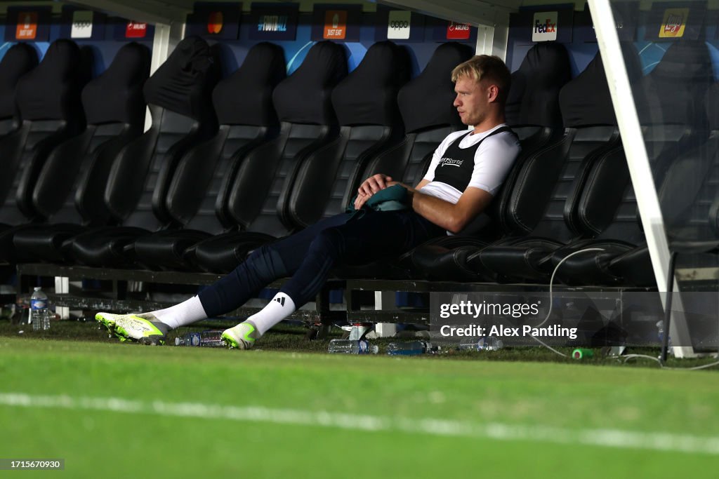 RC Lens v Arsenal FC: Group B - UEFA Champions League 2023/24