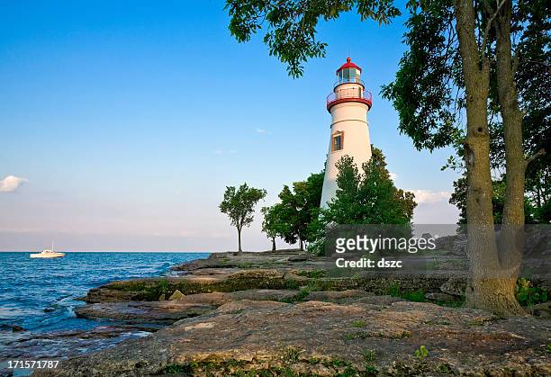 marblehead lighthouse - lake erie, ohio - ohio nature stock pictures, royalty-free photos & images