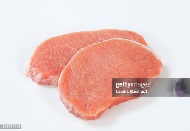 raw schweinefleisch lende koteletts - loin stock-fotos und bilder