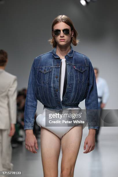 Model walks the runway during the Duran Lantink Womenswear Spring/Summer 2024 show as part of Paris Fashion Week on October 03, 2023 in Paris, France.