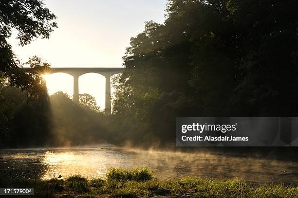 the river dee at pontcysyllte - river dee stock pictures, royalty-free photos & images