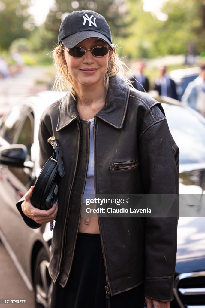 Celebrity Sightings - Paris Fashion Week - Womenswear Spring/Summer - Day Nine