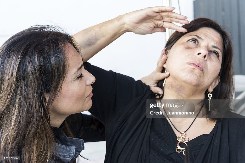 Abusos mujer hispana