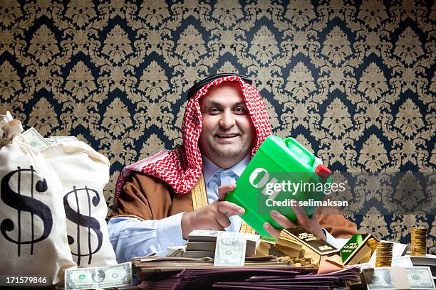 Sheik's Richest 66,801 Arab Sheikh Stock Photos, High-Res Pictures, and Images - Getty ...