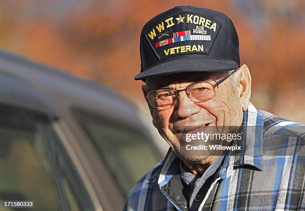 wwii korean war military veteran - vet stock pictures, royalty-free photos & images