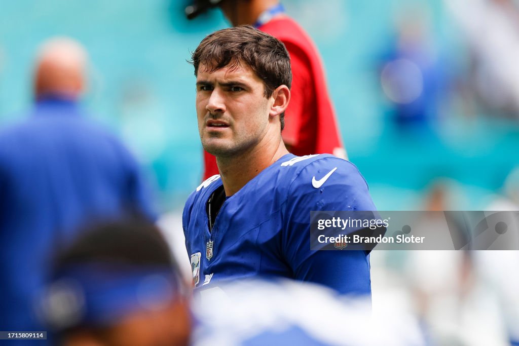 New York Giants v Miami Dolphins