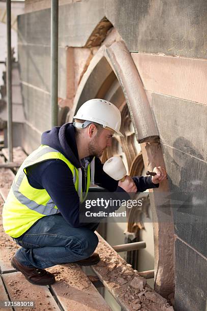 church stonemason - sand stone wall stock pictures, royalty-free photos & images