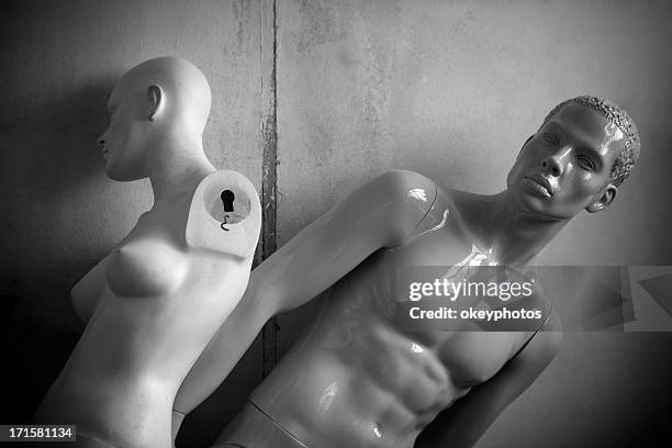 male and female mannequins - full length male mannequin stock pictures, royalty-free photos & images