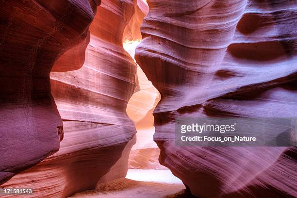upper antelope canyon - desfiladeiro antelope canyon superior imagens e fotografias de stock
