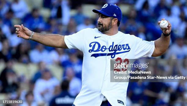 HD wallpaper: Adrian Gonzalez, Sports, Baseball, sports person