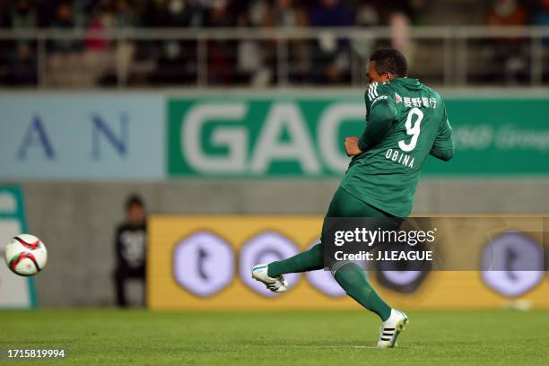 Obina of Matsumoto Yamaga converts the penalty to score his team's first goal during the J.League J1 first stage match between Matsumoto Yamaga and...