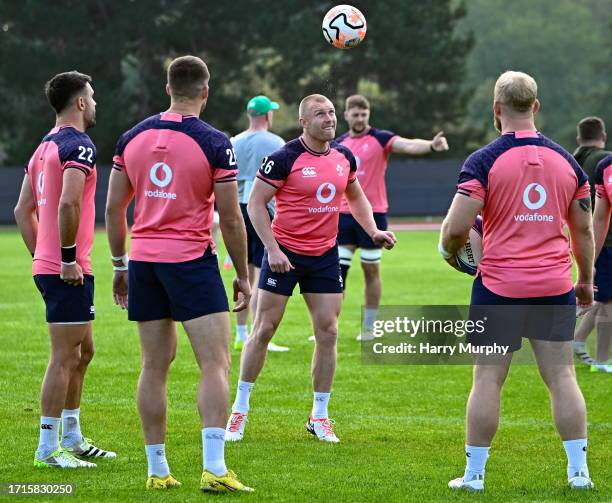Paris , France - 10 October 2023; Keith Earls, centre, during an Ireland rugby squad training session at Stade Omnisports des Fauvettes in Domont,...