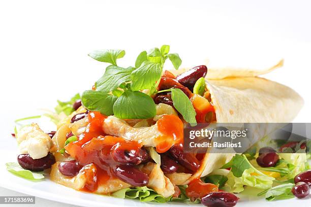 mexikanische fajitas (tortilla-wrap) - tortilla flatbread stock-fotos und bilder