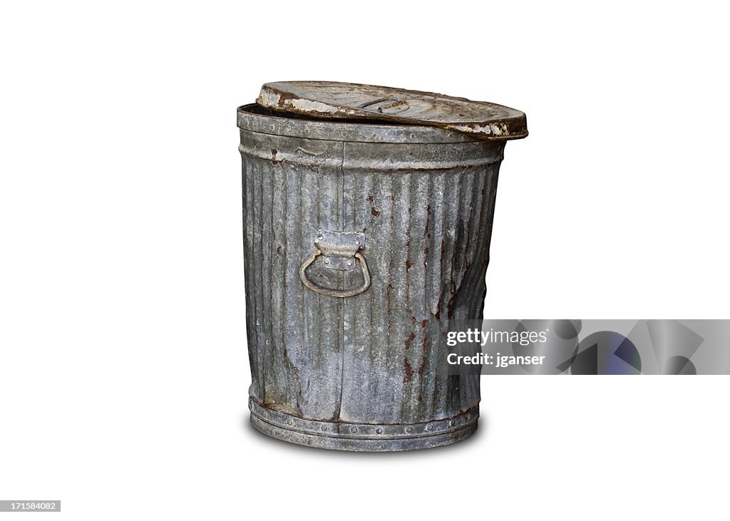 Old Trashcan - Clipping Path