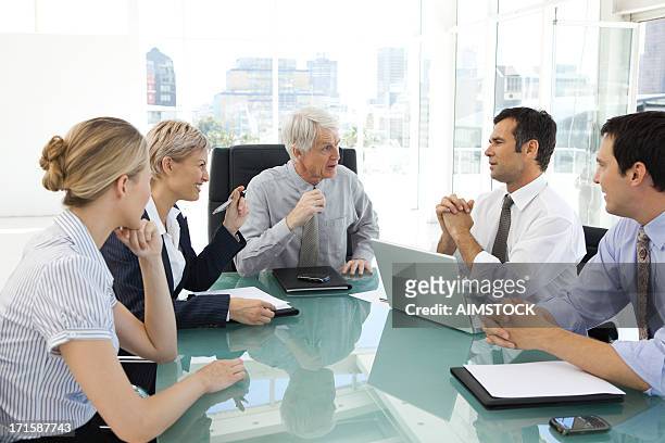 business managers meeting with ceo - managing director stock pictures, royalty-free photos & images