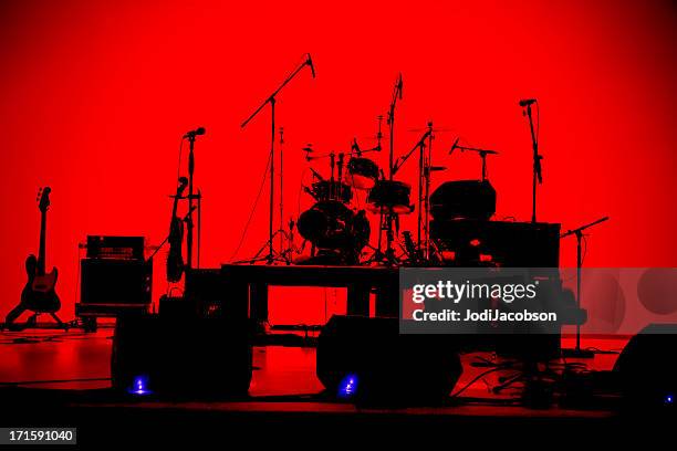 permita que la banda juegue silueta - grupo de interpretación musical fotografías e imágenes de stock