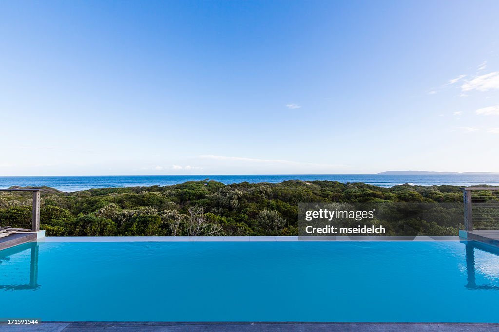 Luxury Villa – Poolterrasse