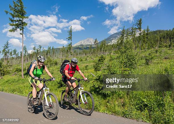 tatra mountains mountain biking - tatras slovakia stock pictures, royalty-free photos & images
