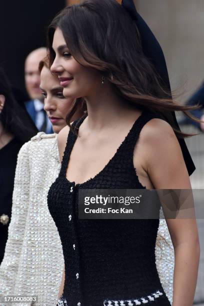 Camila Morrone attends the Chanel Womenswear Spring/Summer 2024 show as part of Paris Fashion Week on October 03, 2023 in Paris, France.