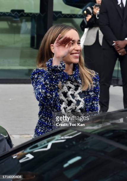 Emilia Clarke attends the Chanel Womenswear Spring/Summer 2024 show as part of Paris Fashion Week on October 03, 2023 in Paris, France.