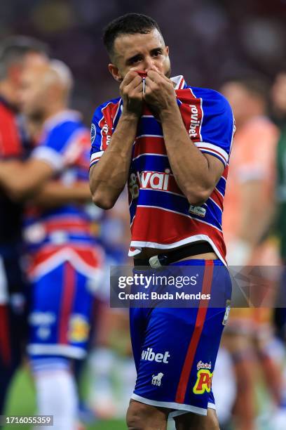 Caio Alexandre of Fortaleza celebrates the victory after the Copa Sudamericana 2023 semifinal second leg match between Fortaleza and Corinthians at...