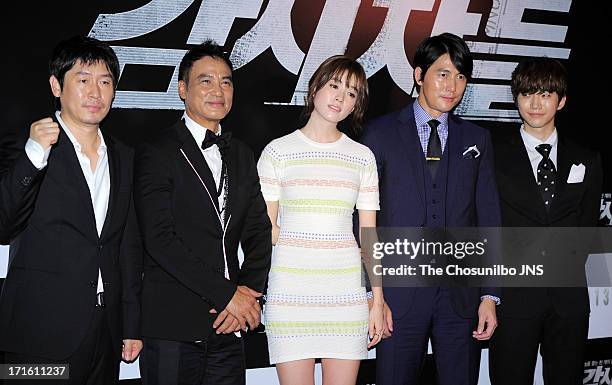 Sul Kyoung-Gu, Simon Yam, Han Hyo-Ju, Jung Woo-Sung and Lee Jun-Ho attend the 'Cold Eyes' Red Carpet & VIP Press Screening at COEX Megabox on June...