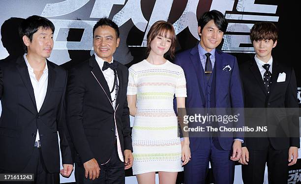 Sul Kyoung-Gu, Simon Yam, Han Hyo-Ju, Jung Woo-Sung and Lee Jun-Ho attend the 'Cold Eyes' Red Carpet & VIP Press Screening at COEX Megabox on June...