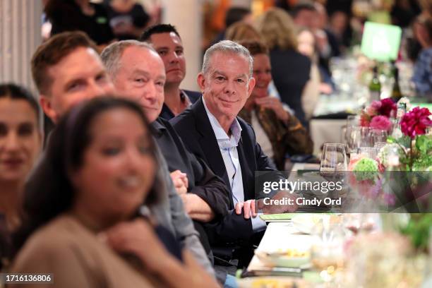 Elvis Duran attends Chefs for Kids' Cancer Benefitting Cookies For Kids' Cancer at Metropolitan Pavilion on October 03, 2023 in New York City.