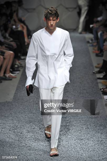 Model walks the runway at the Z Zegna show during Milan Menswear Fashion Week Spring Summer 2014 on June 25, 2013 in Milan, Italy.