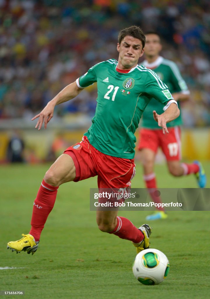 Mexico v Italy: Group A - FIFA Confederations Cup Brazil 2013