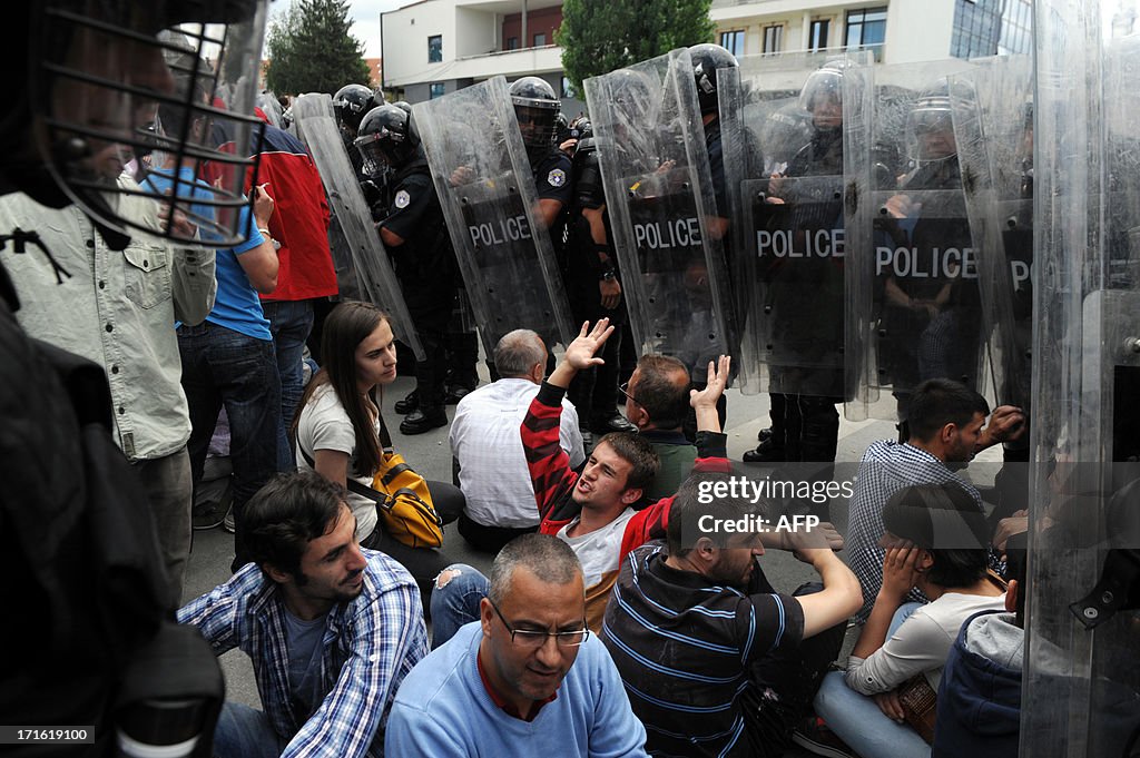 KOSOVO-SERBIA-EU-POLITICS-DEMO