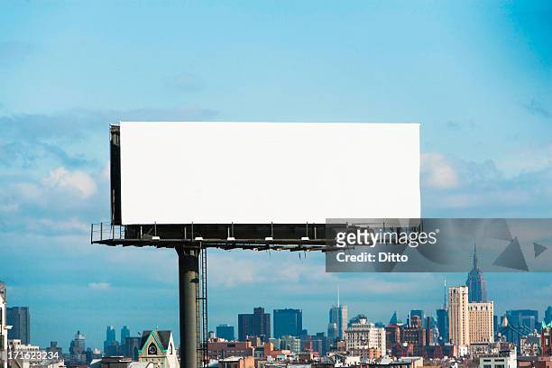 blank billboard, new york city, usa - us blank billboard stockfoto's en -beelden