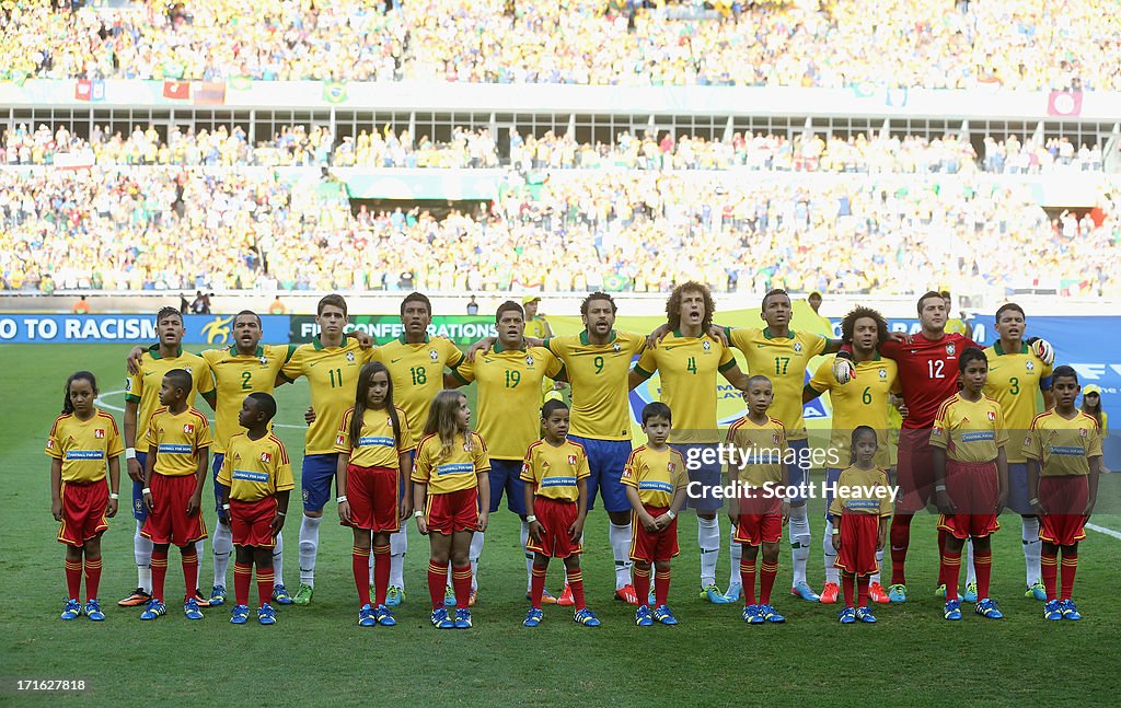 Brazil v Uruguay: Semi Final - FIFA Confederations Cup Brazil 2013