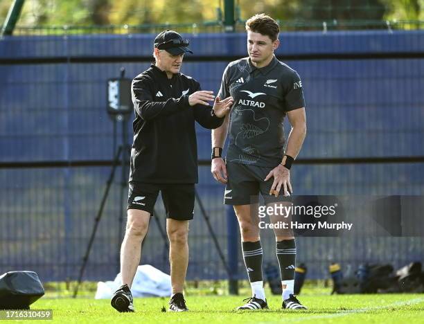 Paris , France - 10 October 2023; Assistant coach Joe Schmidt and Beauden Barrett during a New Zealand rugby squad training session at INSEP in...