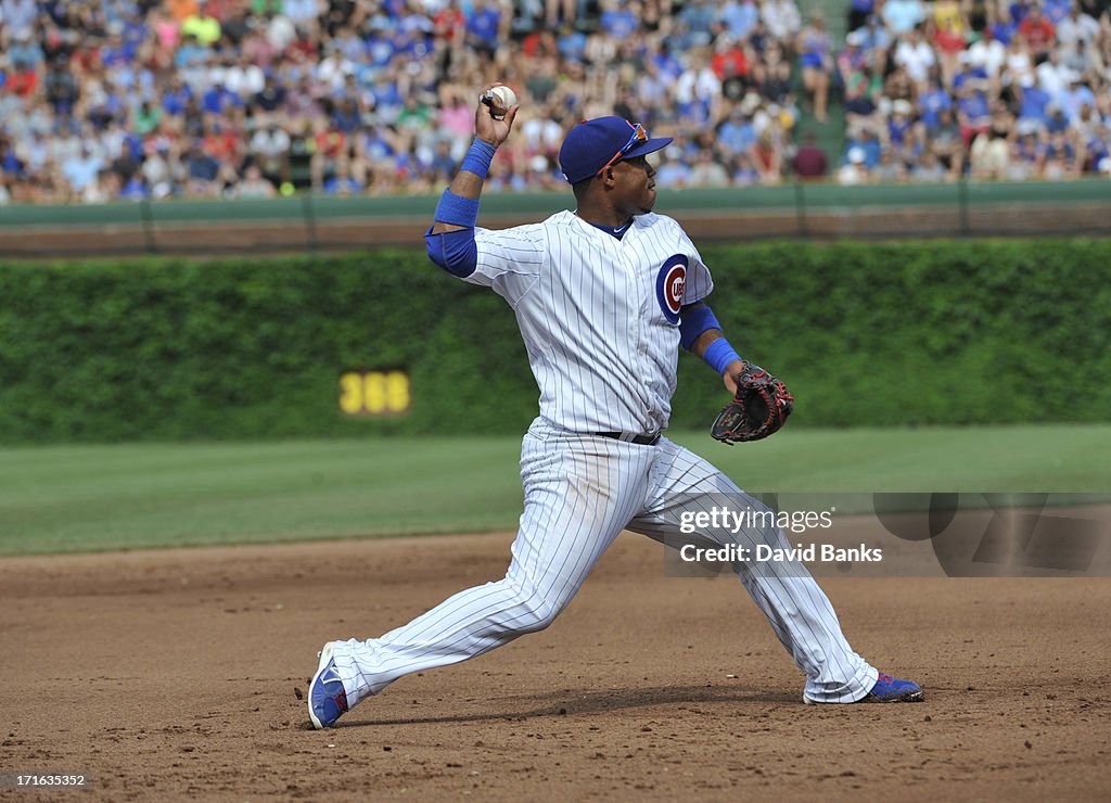 Houston Astros v Chicago Cubs