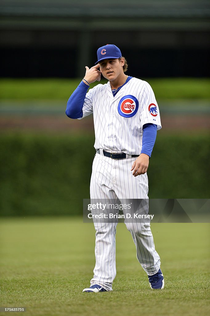 Houston Astros v Chicago Cubs