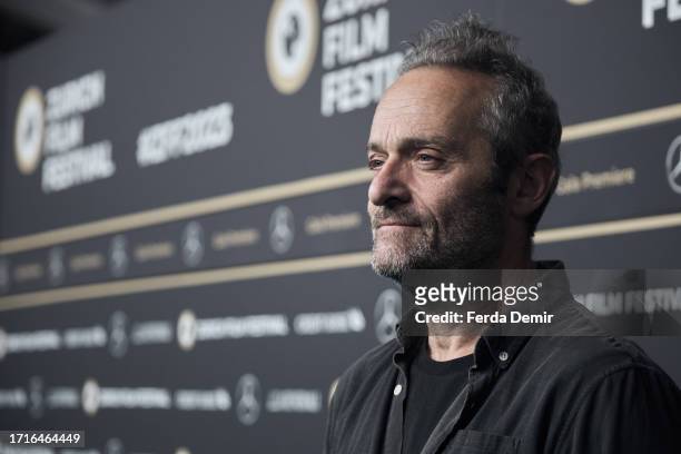 Cédric Kahn attends the photocall of "LE PROCèS GOLDMAN" during the 19th Zurich Film Festival at Kino Corso on October 03, 2023 in Zurich,...
