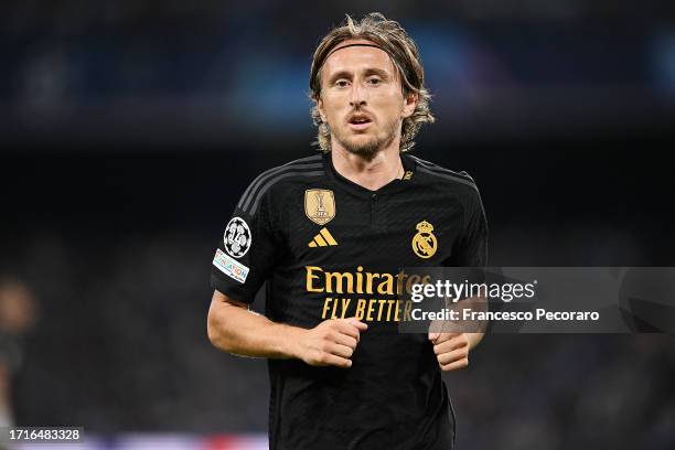 Luka Modric of Real Madrid CF during the UEFA Champions League match between SSC Napoli and Real Madrid CF at Stadio Diego Armando Maradona on...