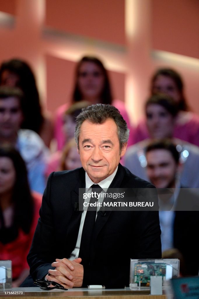 FRANCE-TV-SHOW-CANAL+-DENISOT