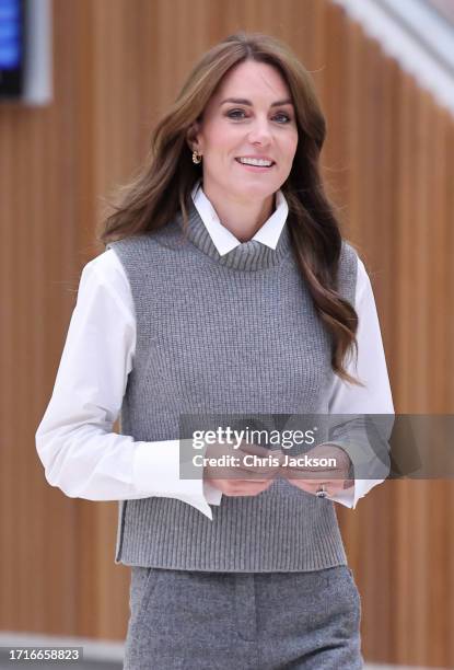 Catherine, Princess of Wales smiles as she arrives for her visit to Vsi Razom Community Hub, in the Lexicon Shopping Centre, on October 04, 2023 in...