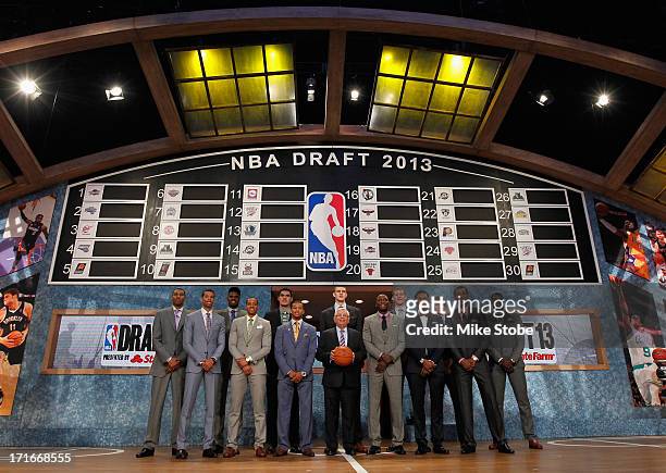 Commissioner David Stern poses with the 2013 NBA Draft Class including Nerlens Noel of Kentucky, Victor Oladipo of Indiana, Otto Porter of...