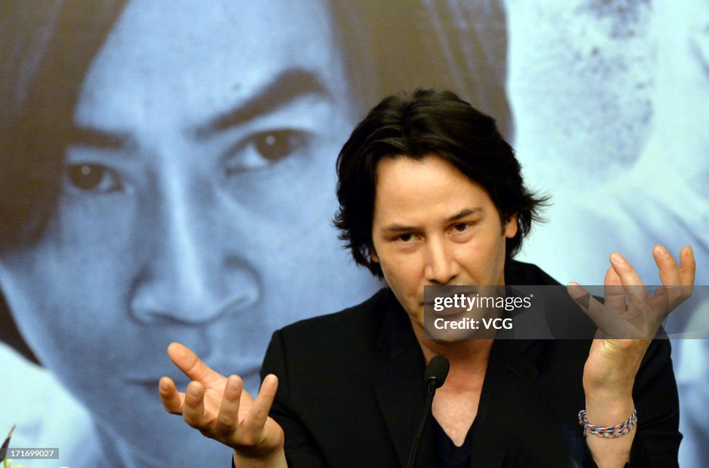 'Man of Tai Chi' Press Conference In Wuhan