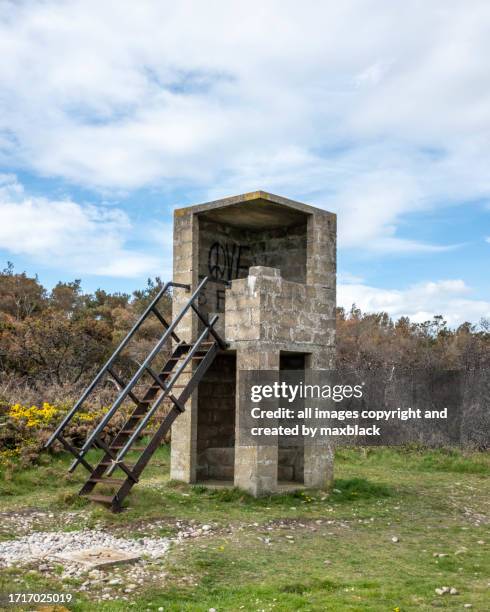 observation post-moray firth, scotland. - government building steps stock pictures, royalty-free photos & images