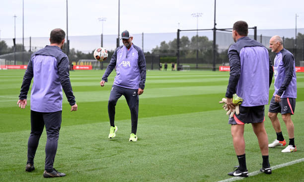 Jurgen Klopp manager of Liverpool playing football during a training session at AXA Training Centre on October 04, 2023 in Kirkby, England.