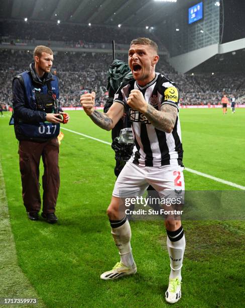 Kieran Trippier of Newcastle United celebrates as Sean Longstaff of Newcastle United scores the team's third goal during the UEFA Champions League...