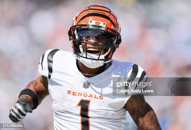 Ja'Marr Chase of the Cincinnati Bengals celebrates against the Tennessee Titans during the first quarter at Nissan Stadium on October 01, 2023 in...